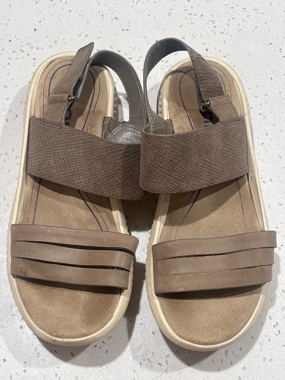 Bionica women’s sandals size 7